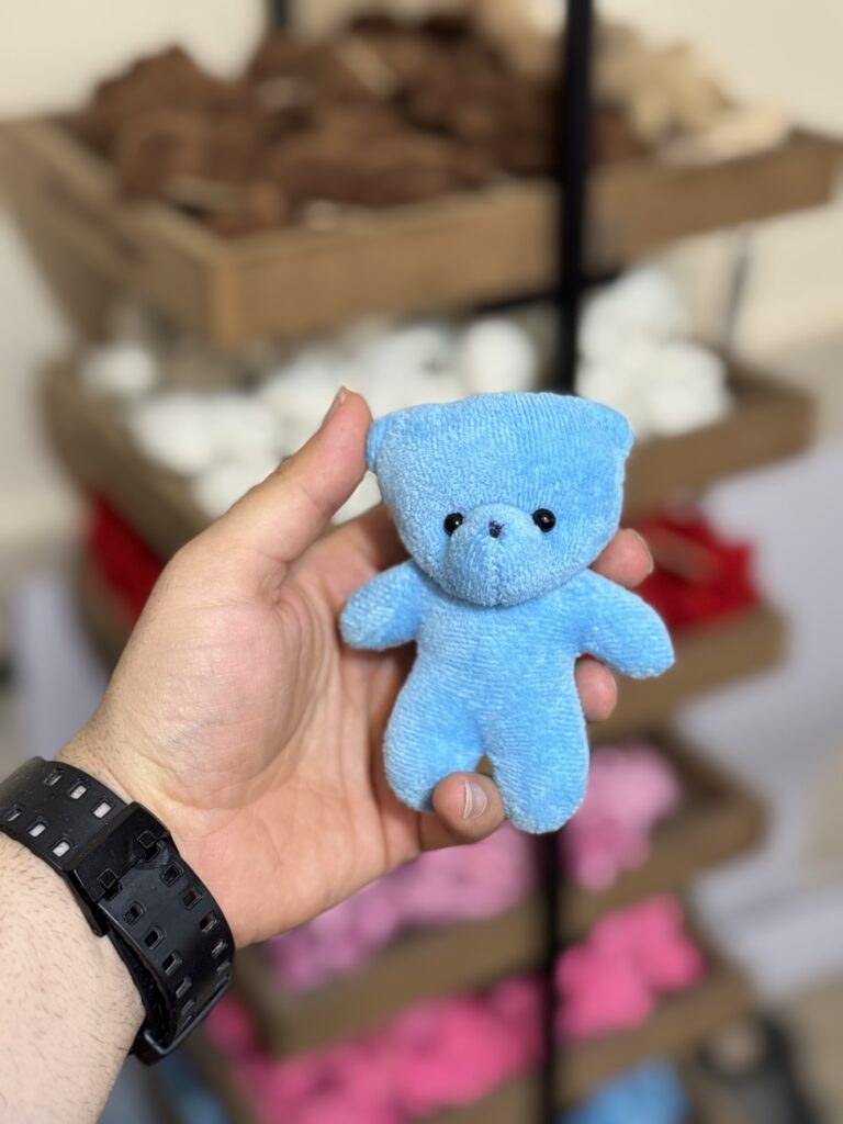 🧸 چطور با خرس‌های تکی، باکس هدیه‌ی دست‌ساز درست کنیم؟